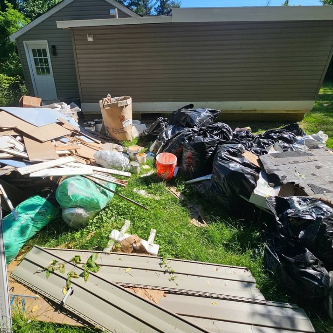 Junk Removal - HCOB Cleaners